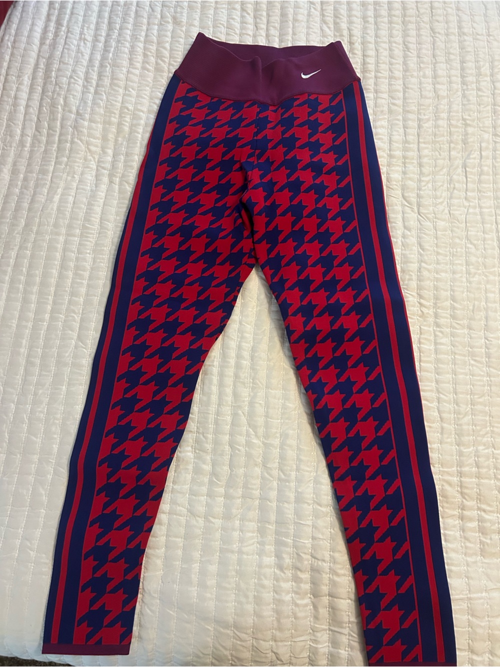 Nike Thick Red & Blue Houndstooth Athletic Leggings